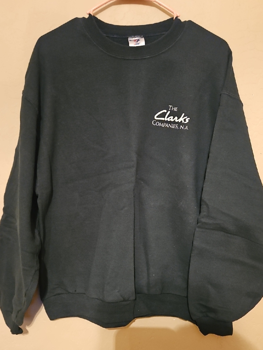 Clarks COMPANIES Crewneck Sweater in Signature Green